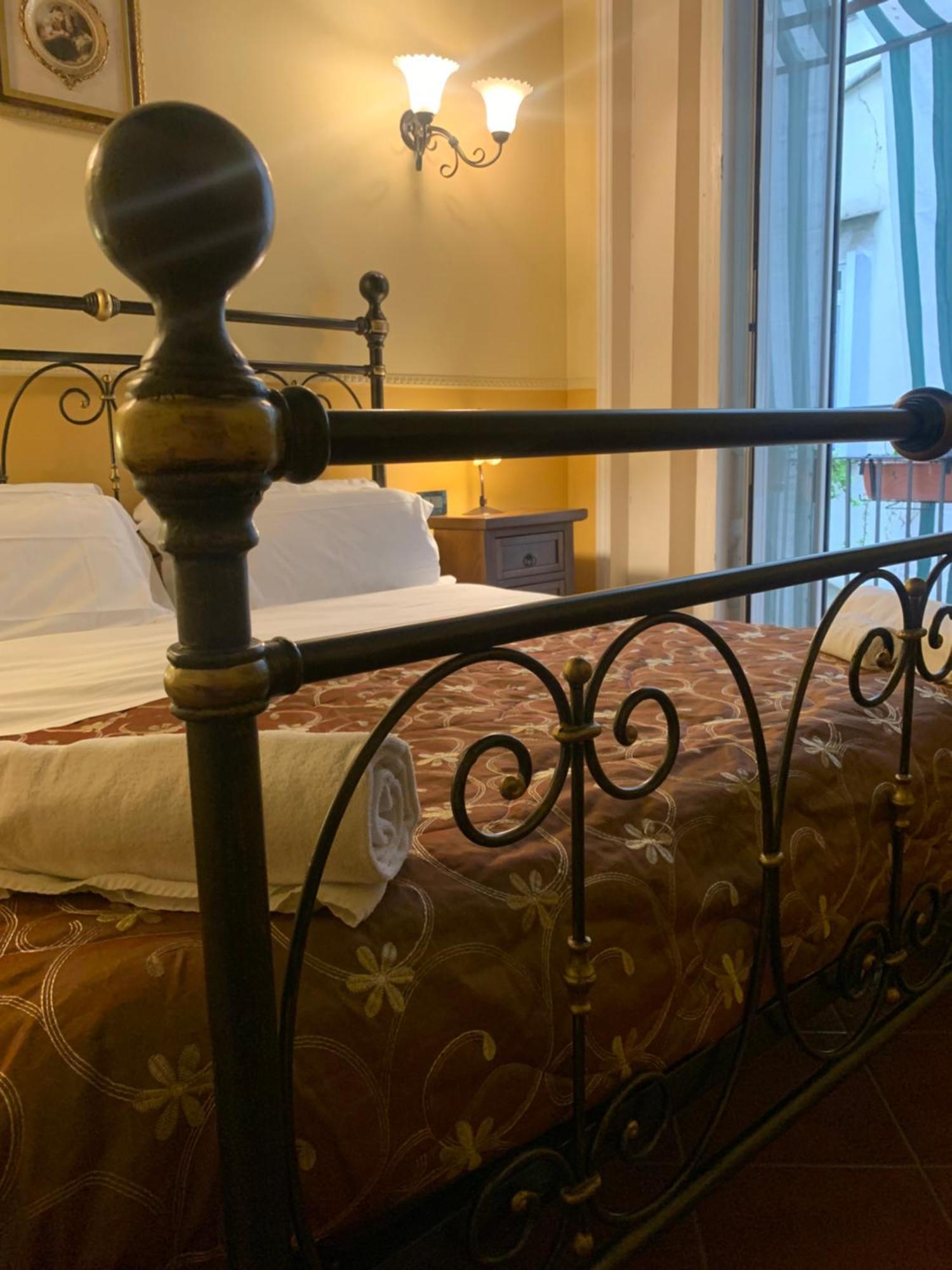 Hotel Pignatelli Napoli المظهر الخارجي الصورة