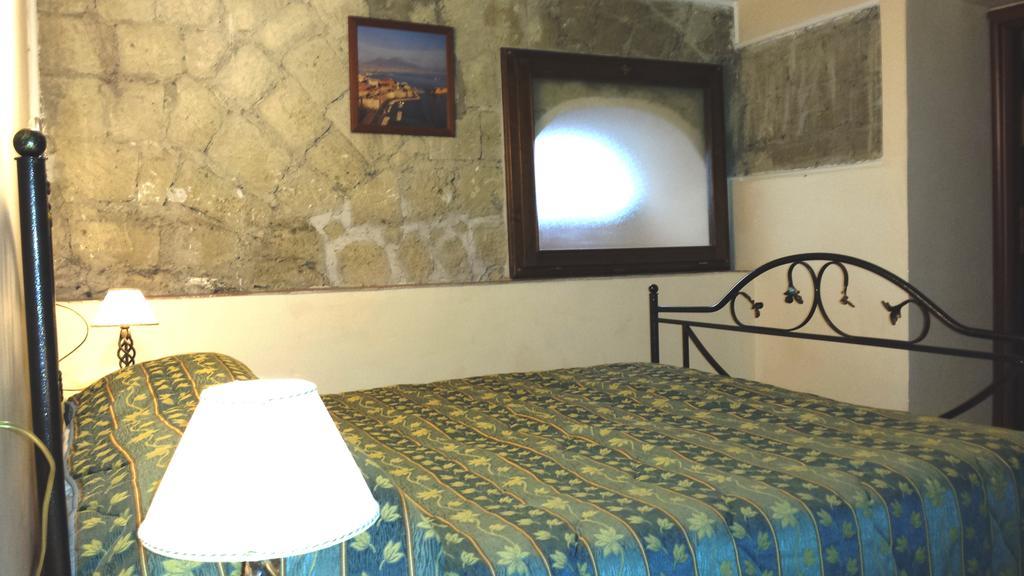 Hotel Pignatelli Napoli الغرفة الصورة