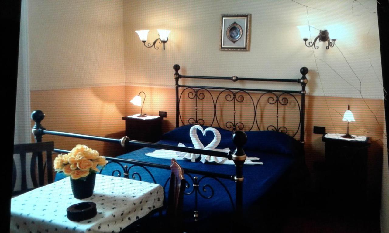 Hotel Pignatelli Napoli المظهر الخارجي الصورة